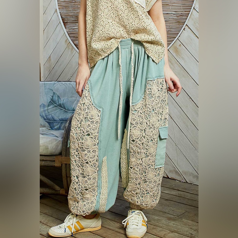 POL Mint Green & Cream Crochet Panel Joggers